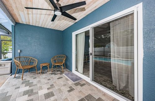 5604 102nd Ave, Pinellas Park FL  33782-3306 exterior
