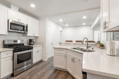 3056 Priscilla St, Riverside CA  92506-4314 exterior