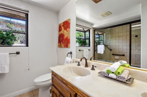 28108 Glenmeade Way, Escondido CA 92026-6635 exterior