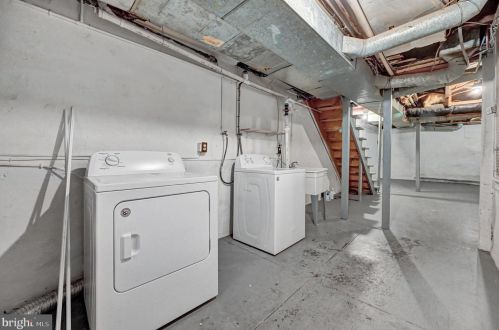 107 Gay St, Red Lion PA  17356-1114 exterior