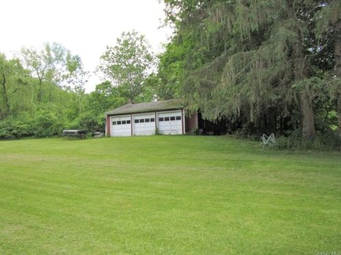 161 Cream St, Poughkeepsie NY 12601-6603 exterior