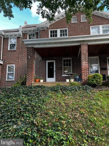 1106 Clayton St, Wilmington, DE 19805-2724