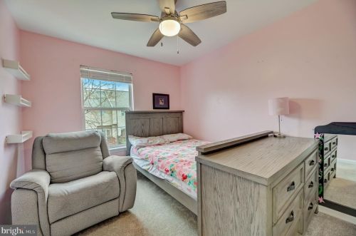 2496 Clover Fld Cir, Herndon VA  20171-4339 exterior