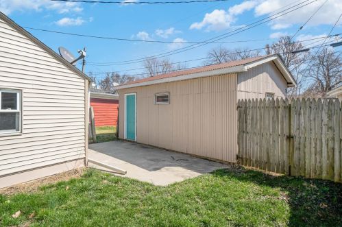 49 Linda St, Hobart IN  46342-3245 exterior