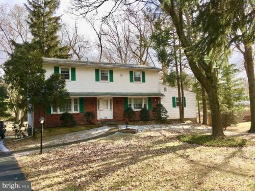 923 Pitt Rd, Cheltenham, PA 19012-1627