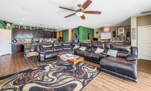 30285 Weldon Ave, Buckeye AZ 85396-6828 exterior