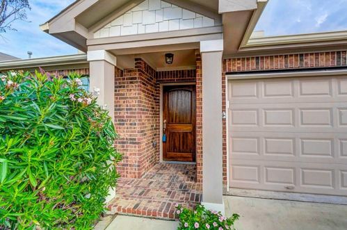 5806 Camelia Evergreen Ln, Richmond TX  77407-6902 exterior