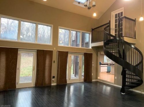 281 Brass Castle Rd, Oxford, NJ 07863-3174