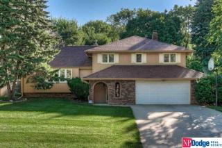 9684 Meadow Dr, Omaha, NE 68114-1271