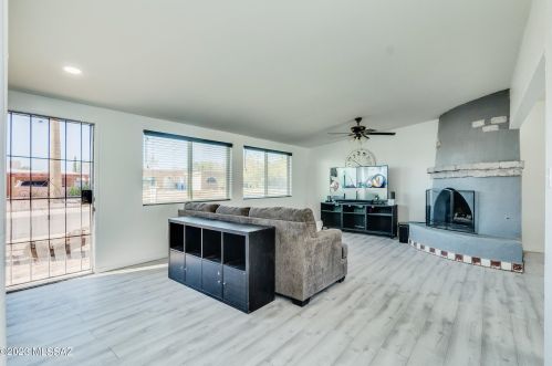 9302 39th St, Tucson, AZ 85730-2145