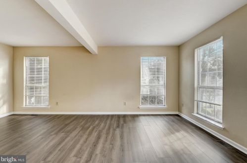 53 Vlg Dr, Collegeville PA  19473-2314 exterior