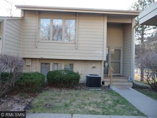 10299 Scarborough Rd, Minneapolis, MN 55437-2516