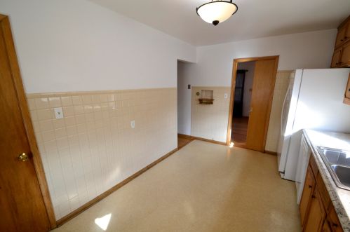 9329 Melvina St, Milwaukee WI 53222-2536 exterior