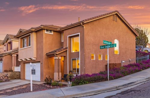 2951 River Shadow Ct, Alpine CA  91901-2379 exterior