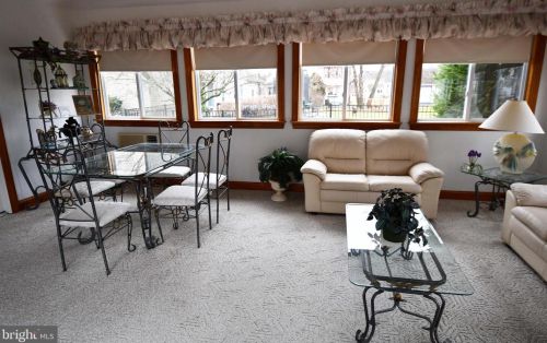 988 Lansdale Ave, Lansdale PA 19446-1621 exterior