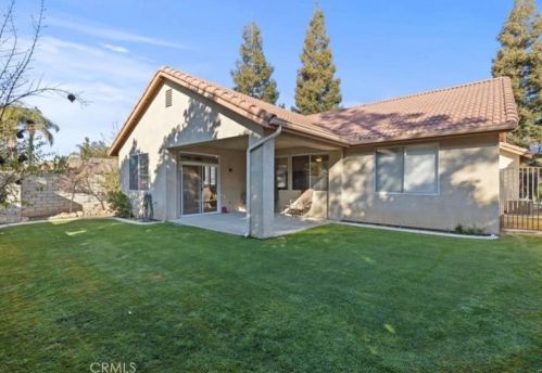 10017 Timeless Rose Ct, Bakersfield CA  93311-3730 exterior