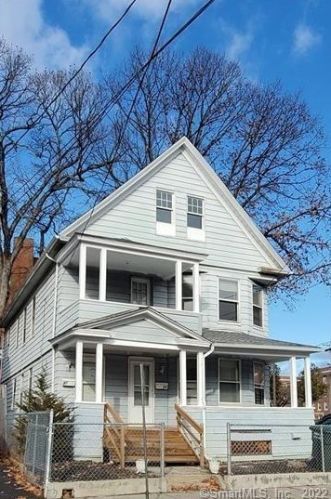 24 Bronx Ave, Bridgeport CT  06606-4663 exterior