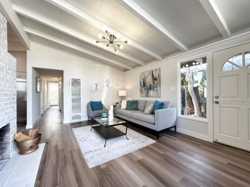 702 Lakebird Dr, Sunnyvale CA  94089-2530 exterior