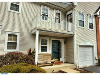 12 Howe Ct, Pennington, NJ 08534-5252