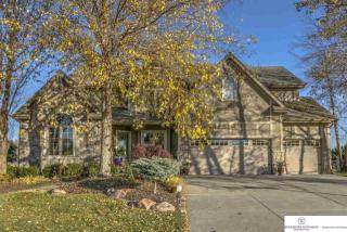 16135 Hartman Ave, Omaha, NE 68116-3634