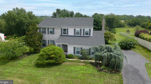 3019 Valley View Way, Lansdale, PA 19446-5109