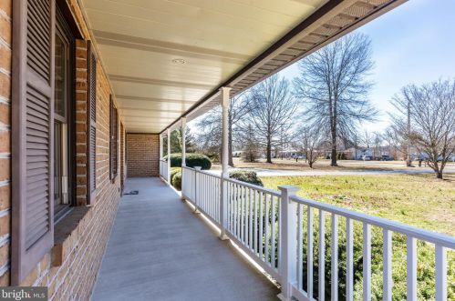 550 Herrs Rdg Rd, Gettysburg PA  17325-8556 exterior