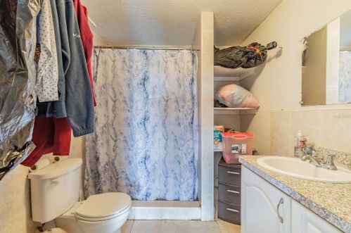 15621 Carlton Lake Rd, Wimauma FL  33598-5401 exterior