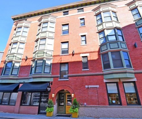4 14th St, Cincinnati, OH 45202-7527