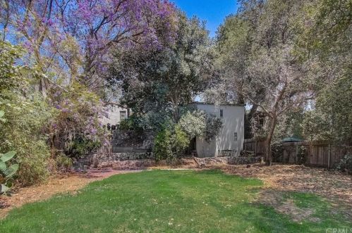 1905 Verdugo Rd, Glendale CA  91208-2605 exterior