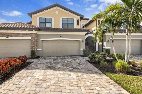 9494 Napoli Ln, Naples, FL 34113-7786