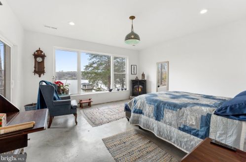 24234 Lands End Dr, Madison Mills VA  22960-3543 exterior