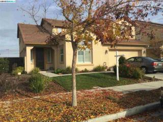 1172 Lake Park Dr, Oakley, CA 94561-3510