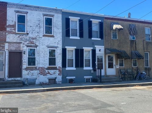 610 Clark St, New Castle, DE 19720-4923