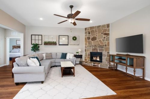 1069 Enchanted Rock Dr, Allen TX 75013-5042 exterior