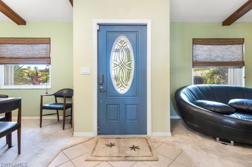 2215 10th Ln, Cape Coral, FL 33990-1908
