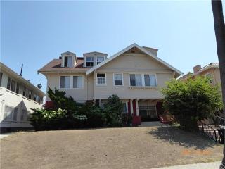 1224 5th Ave, Los Angeles CA  90018-1855 exterior