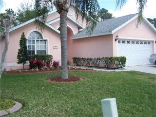 327 Freshwater Ct, Orlando, FL 32825-4871