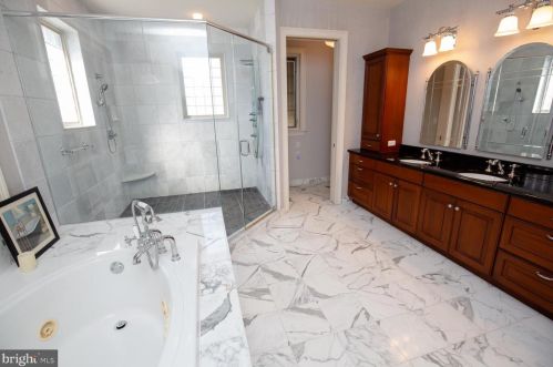 108 Gift Cir, Prospectville PA 19002-2732 exterior