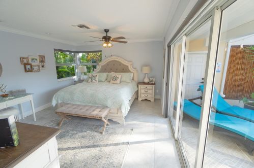 3107 Palm Dr, Delray Beach FL  33483-6214 exterior
