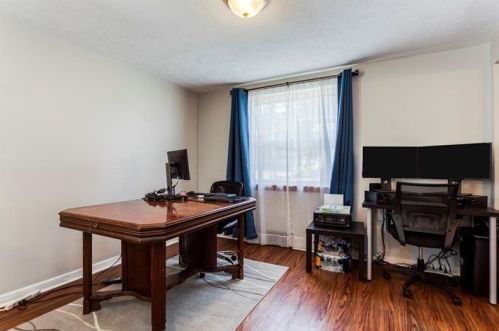 883 Stevendale Dr, Pittsburgh PA  15221-3926 exterior