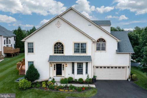 2501 William Ct, Norristown, PA 19401-2052