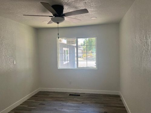 1525 Woodland Dr, West Pittsburg CA  94565-5633 exterior