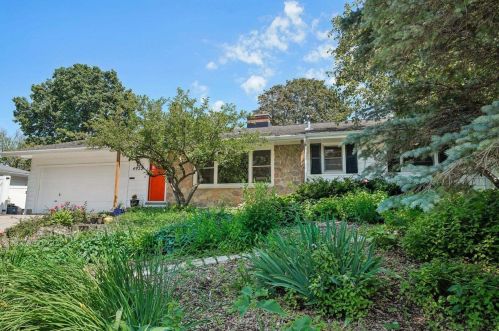 4922 Sherwood Rd, Madison, WI 53711-1344