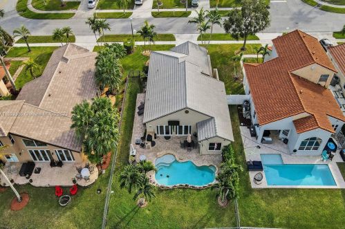 18125 21st St, Hollywood FL  33029-3030 exterior