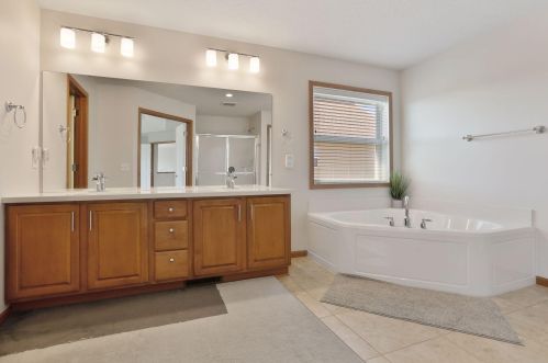 3859 Whitetail Dr, Prior Lake MN 55379-3540 exterior