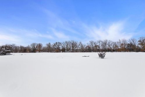 648 Kreekview Dr, East Farmington WI  54020-5860 exterior