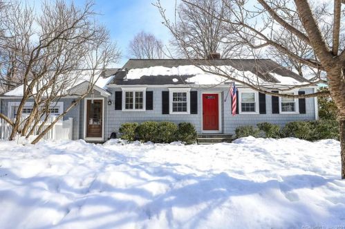 147 Barry Ave, Ridgefield, CT 06877-4314