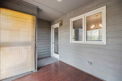 3046 Laurel Springs Dr, Greensboro NC  27410-9346 exterior