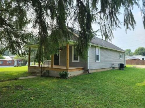 3635 Charles St, Roseville, OH 43777-9732