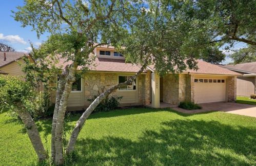 11905 Aloe Vera Trl, Austin TX  78750-1386 exterior